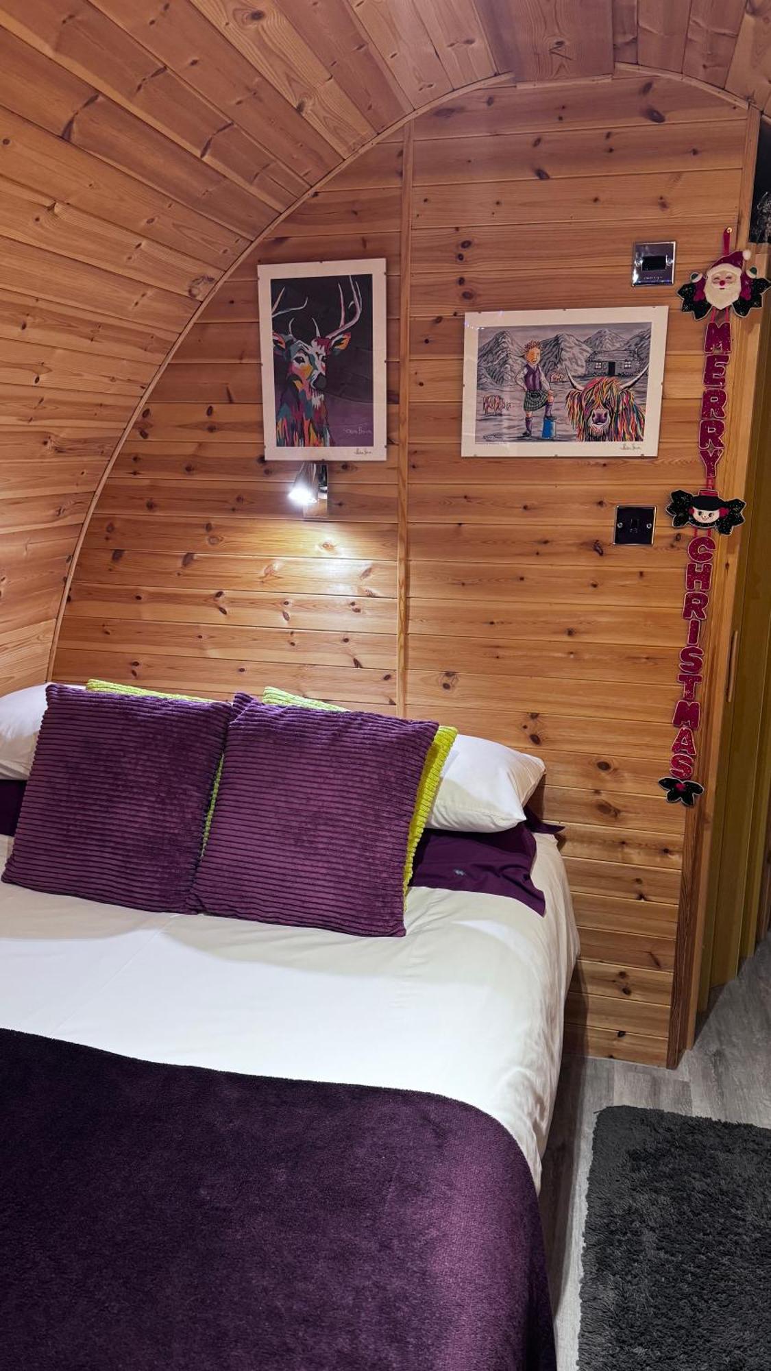 Heatherbrae Cosy Wooden Pod Кайл-оф-Лохалш Екстер'єр фото